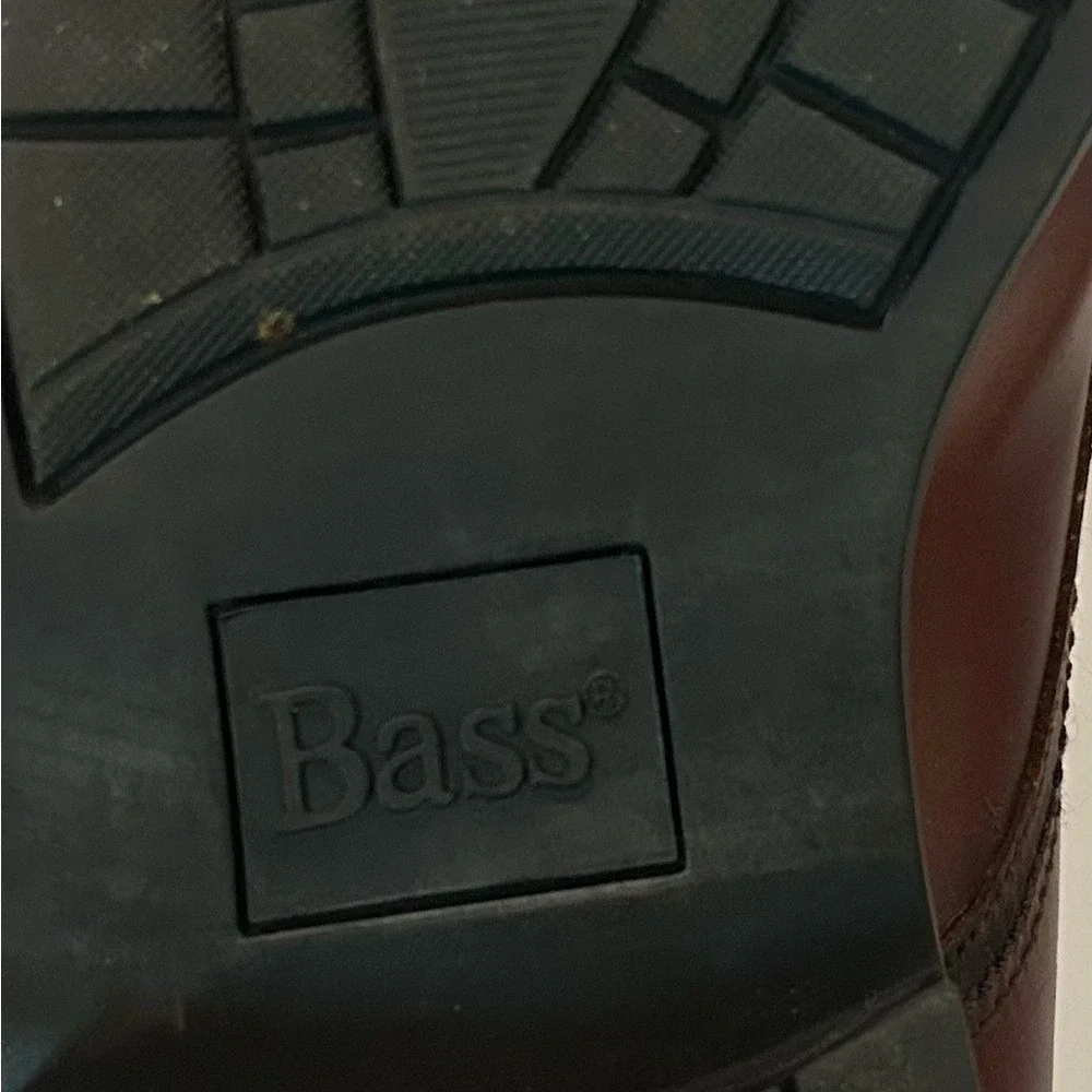 Bass-Chase Men's Brown Leather Shoes - Timeless Style - 10W